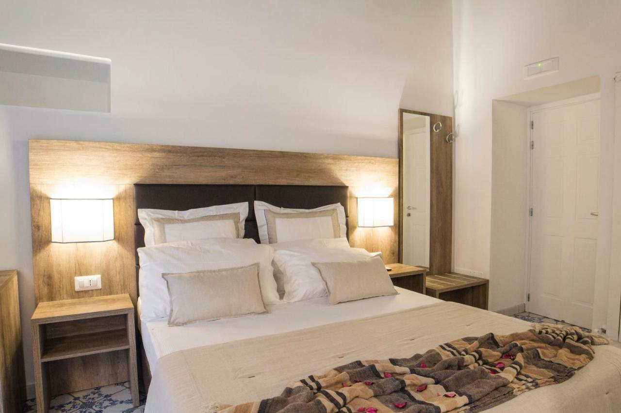 Morelli Suite Неаполь Экстерьер фото